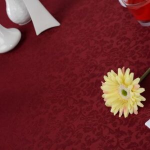 Скатерть 145*250 см. бордо мелкий цветок /3/ Под заказ