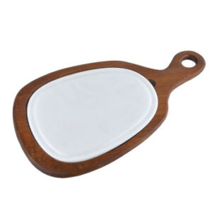 Блюдо для подачи 24,5*20,5 см. h=2,5 см. с ручкой на дерев. подставке, фарфор серия Белый Bonna /1/6/